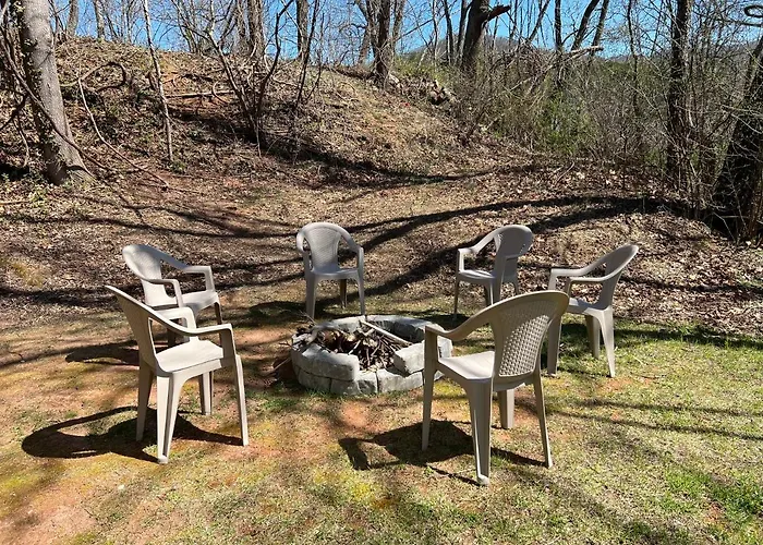Serenity Views Comfort - Close To City & Parkway!